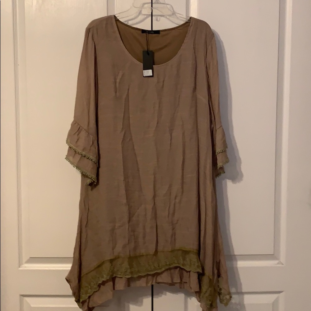Tunic top